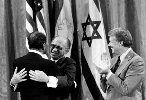 Menahem Begin,Anouar el-Sadate et Jimmy Carter à Camp David le 17 septembre 1978