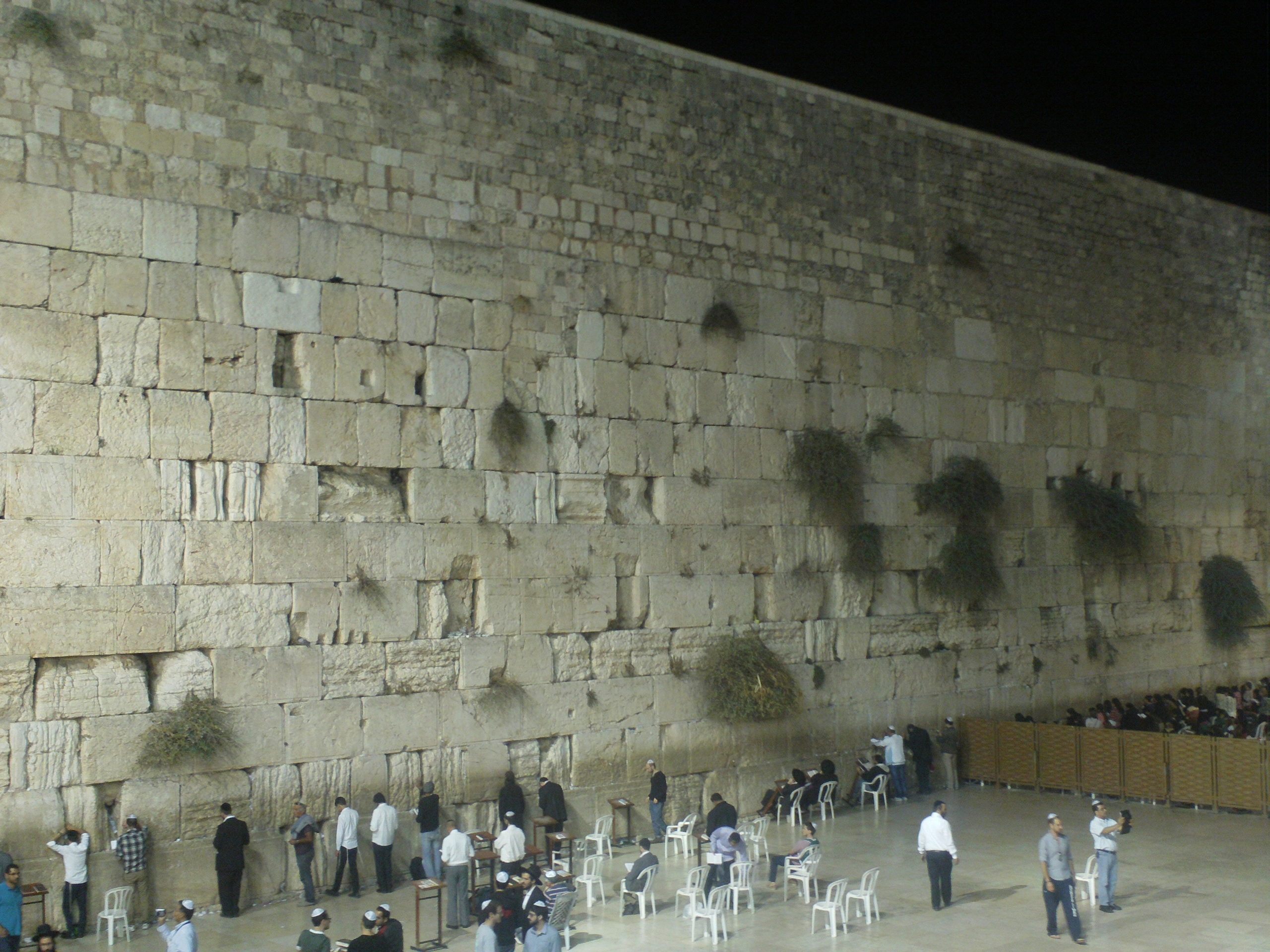 Jérusalem, le Kotel: le Lieu de la Bénédiction pour Israël et les Nations (Photo: Haïm Ouizemann, Jérusalem -Nov. 2013).